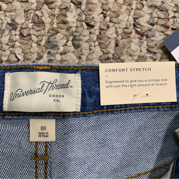 Universal Thread High Rise 90 Straight Jeans in Medium Wash - Size 8 Regular - Picture 3 of 7